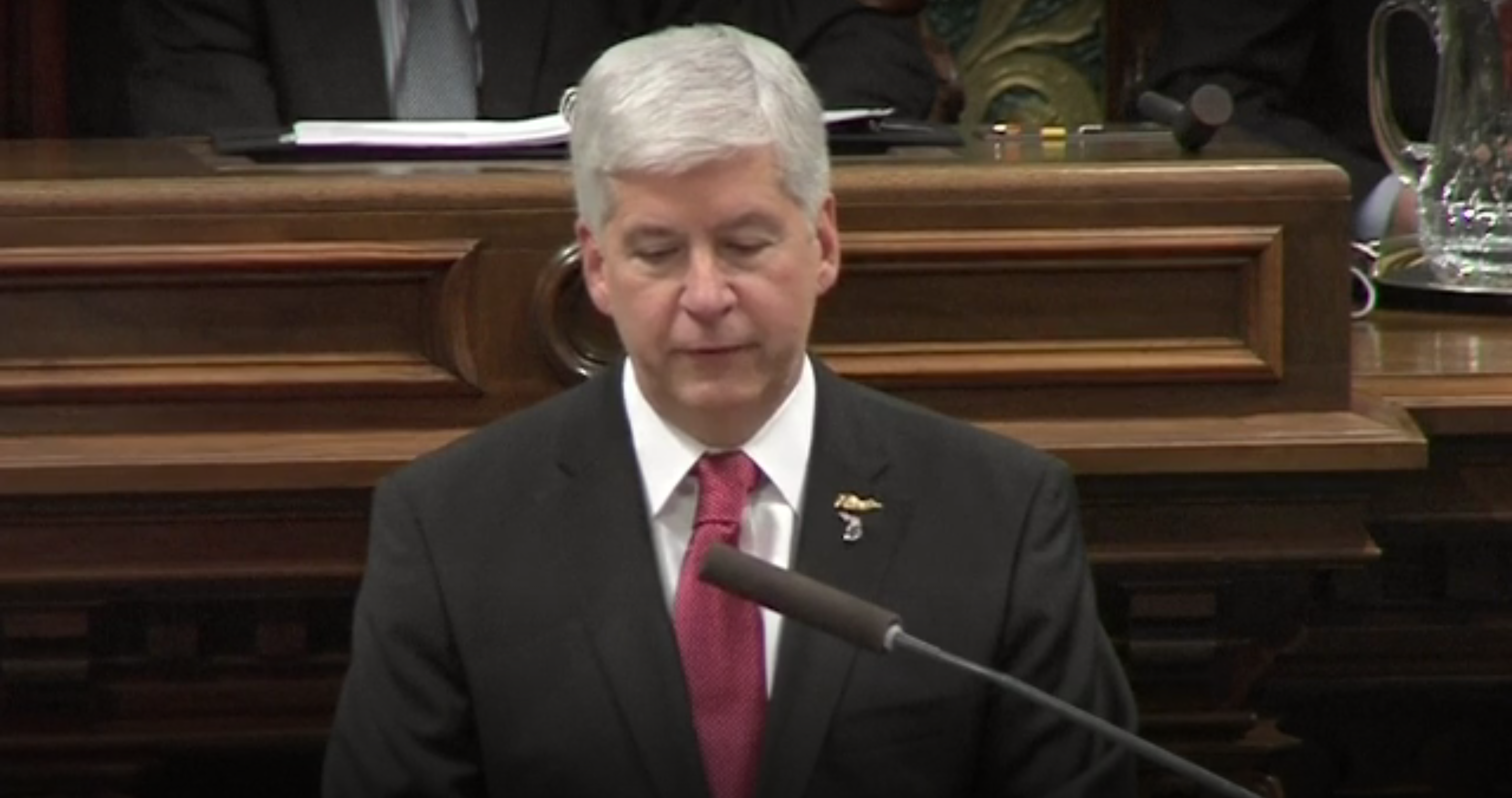 EnviroNews Poll: Is Gov. Snyder’s Apology to Flint Worth Its Weight in Air?